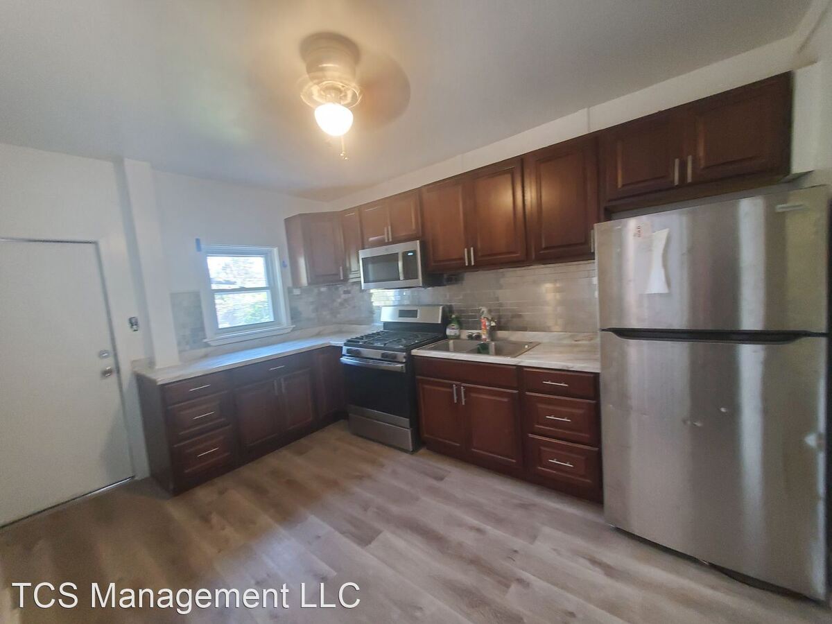 Beautiful, Spacious, Renovated Germantown Home Apartments Philadelphia, PA