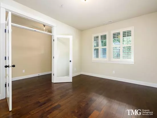 Stunning 5bd Home In Desirable Camas Community! 3400+ Sq Ft And A Fenced Backyard! Apartment for rent in Camas, WA Stunning 5bd Home In Desirable Camas Community! 3400+ Sq Ft And A Fenced Backyard! Apartment for rent in Camas, WA