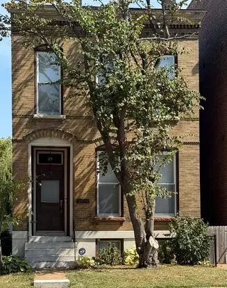 Fox Park 3 Bedroom, 2 1/2 Bath Updated Historical Home For Rent Apartment for rent in St Louis, MO