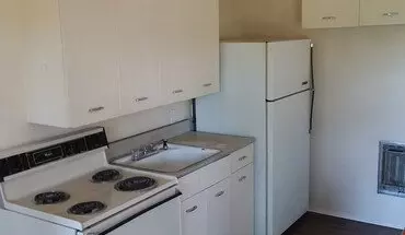4 of 7 320 & 320 1/2 Clark Street Apartment for rent in Eugene, OR