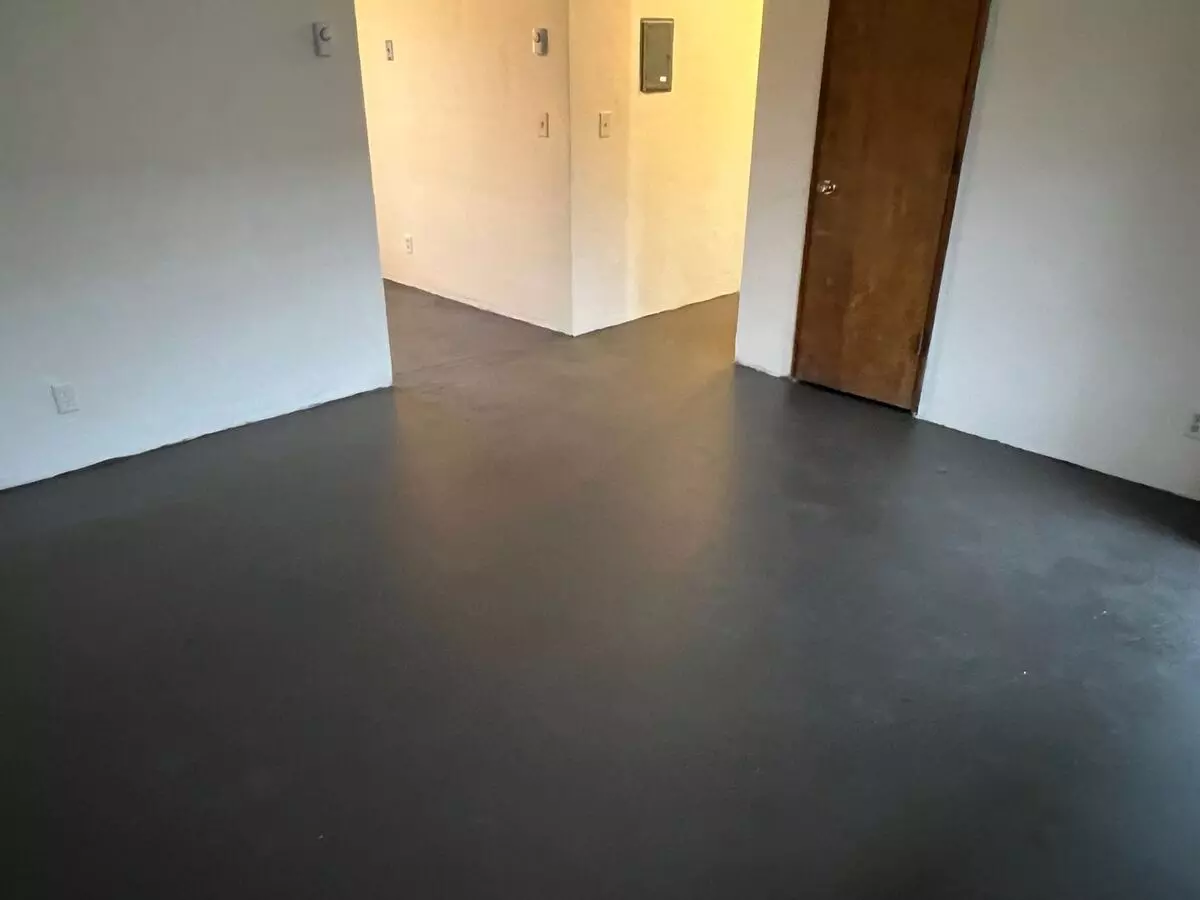 Colonial Terrace Ii, Llc Apartment for rent in Springfield, OR