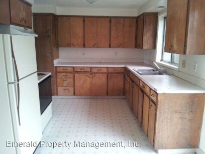 1208 Grant St &amp; 1810/1820 W 12th Ave Eugene, OR Apartment for Rent