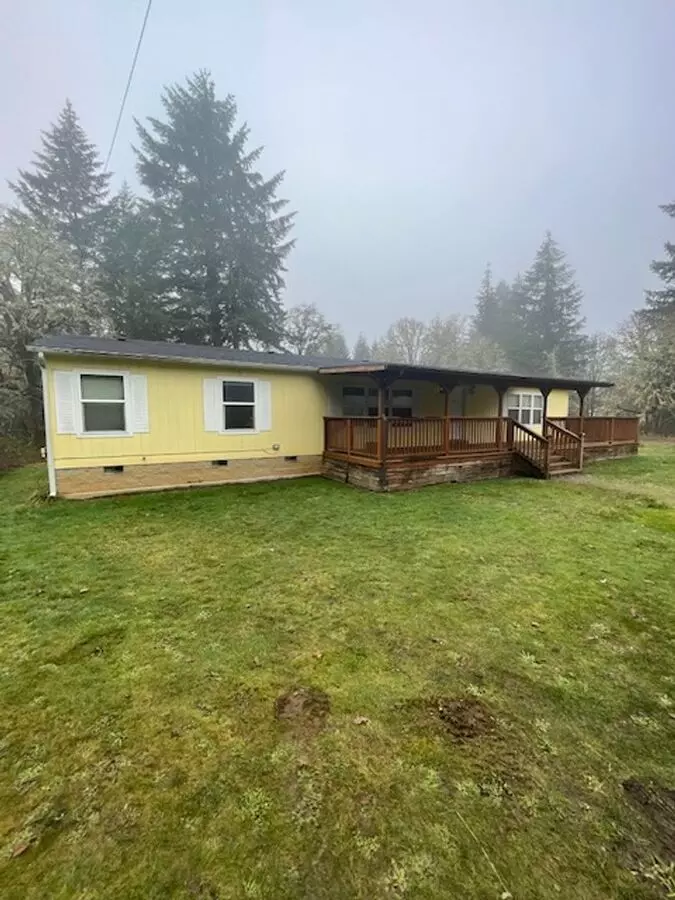 Cheshire Country Home House for rent in Cheshire, OR