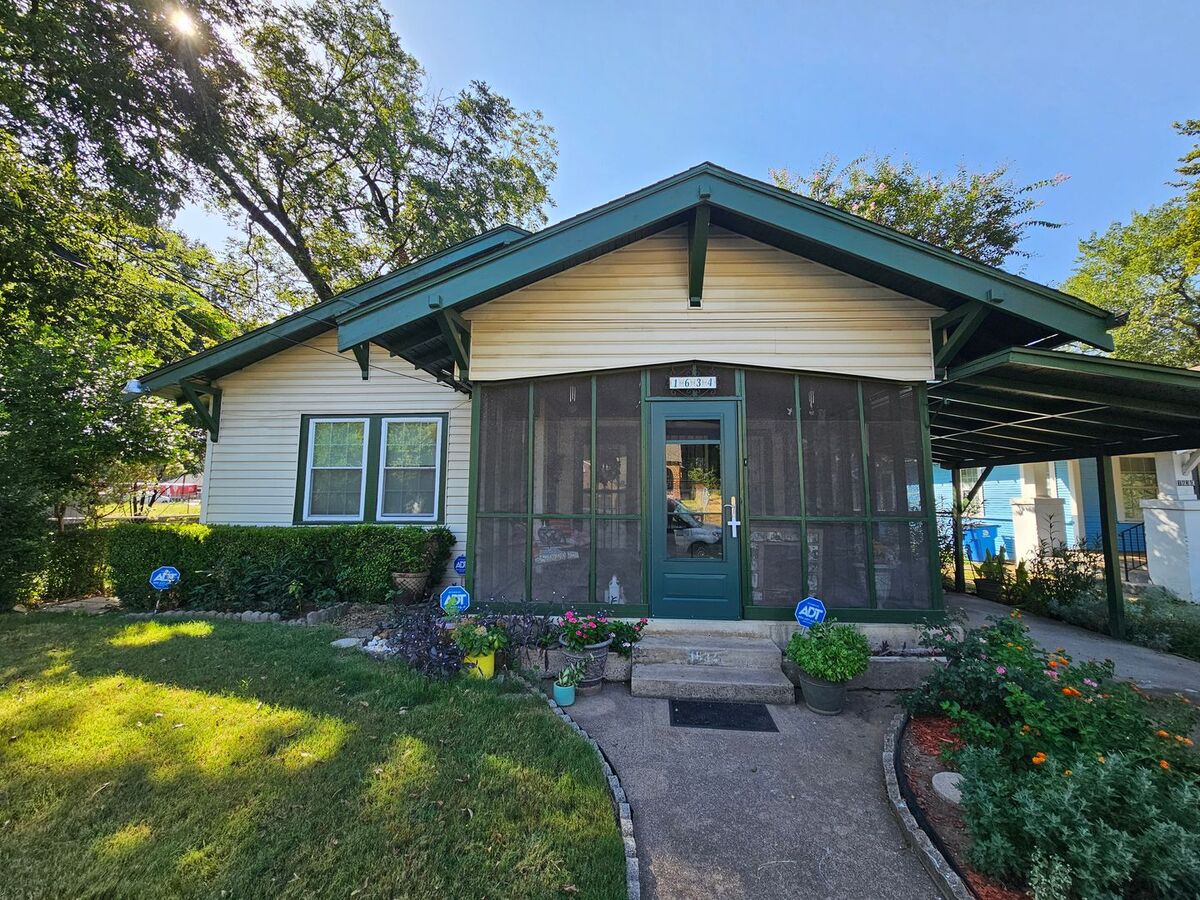 Immediate Move In Available Now Ready For Immediate Move In... Apartments Dallas, TX