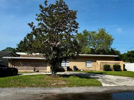 210 Lakeshore - Wiseman House Apartment for rent in Lake Wales, FL