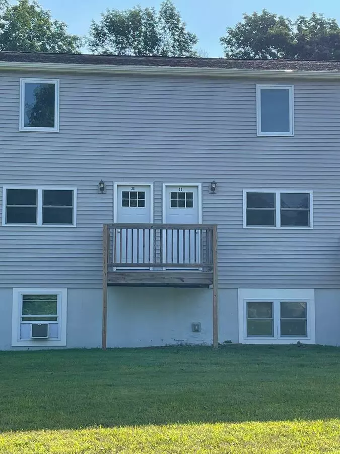 Pickett Road Townhouses Apartment for rent in Plainfield, CT