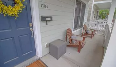 4 of 39 Downtown Savannah House for rent in Savannah, GA