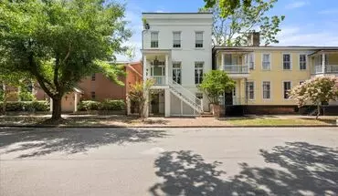 2 of 14 Adorable 1 Bedroom Apartment. Ground Floor With Private Patio House for rent in Savannah, GA