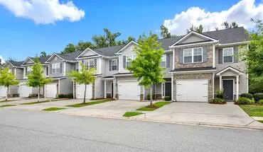 3 of 30 Townhome For Rent House for rent in Richmond Hill, GA