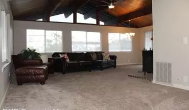 3 of 31 5746 Butler Rd House for rent in Penryn, CA