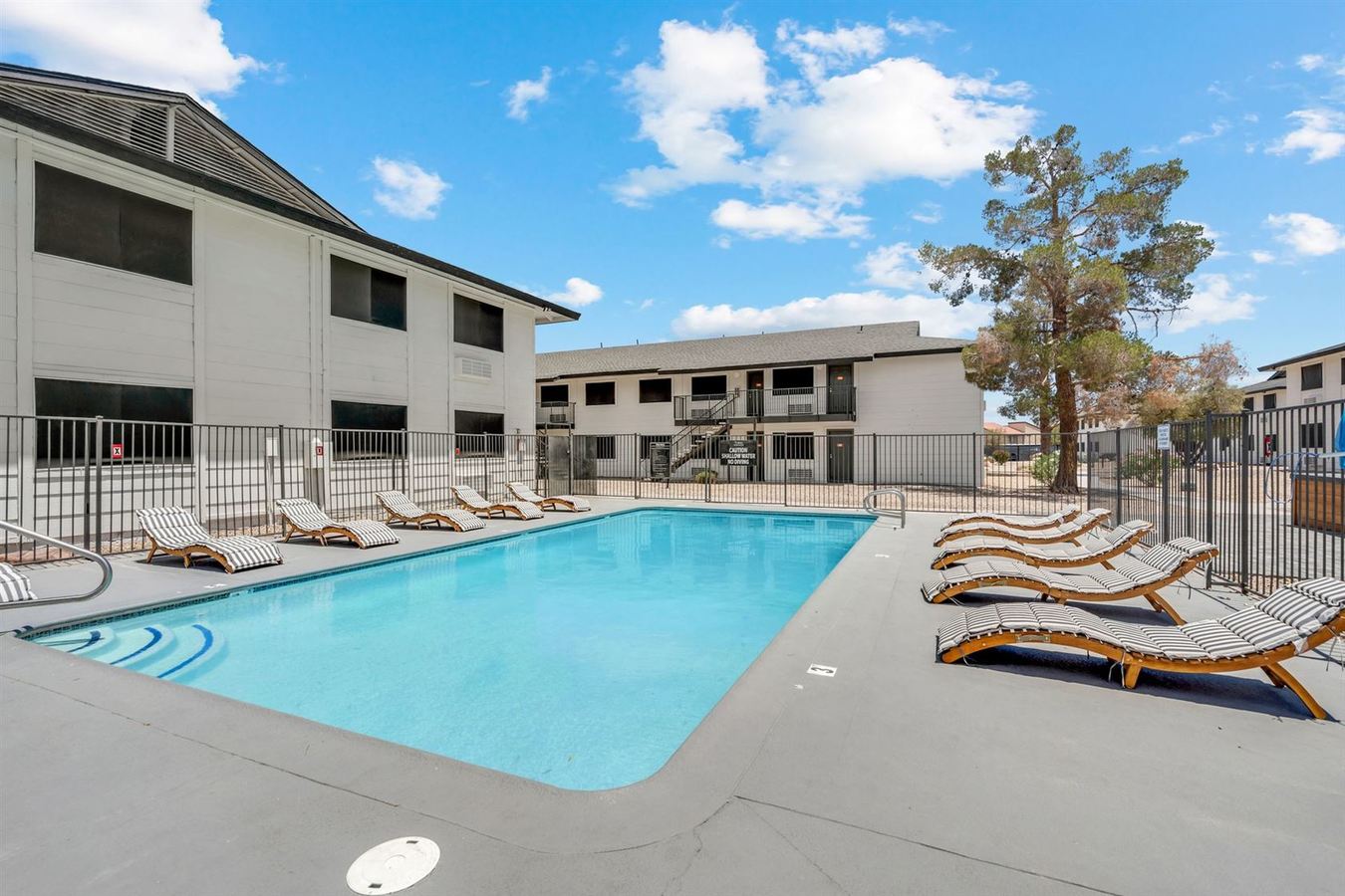 Tides at Spring Mountain Apartments Las Vegas, NV Rentable