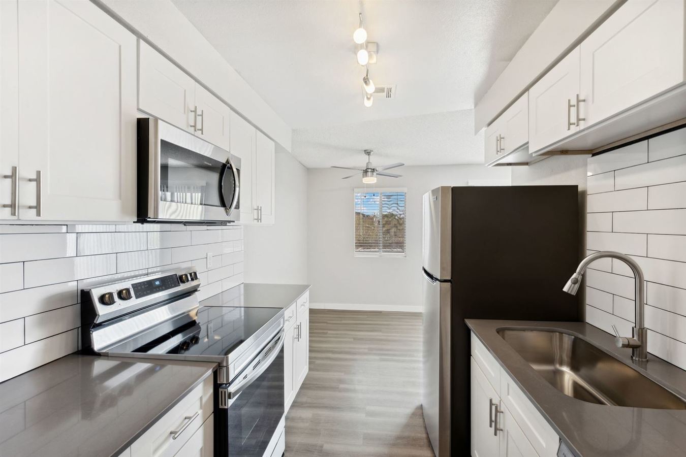 Tides at Spencer Apartments 4801 Spencer St Las Vegas, NV