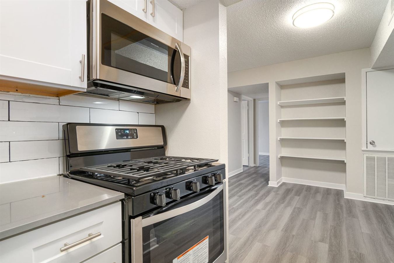 Tides at Mueller Apartments 5700 Cameron Rd Austin, TX