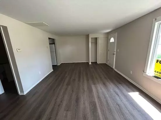 5520 Beavercrest Dr Apartment for rent in Lorain, OH