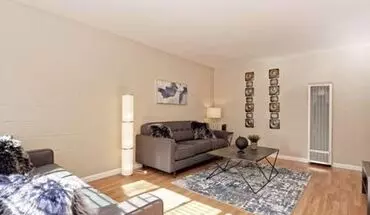 4 of 18 4015 Howe St Apartment for rent in Oakland, CA