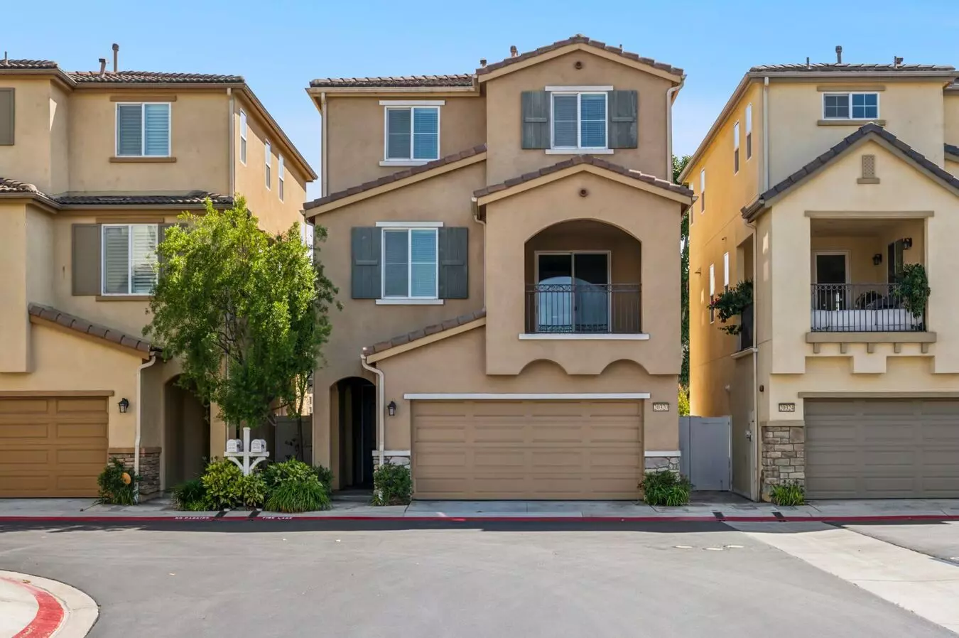 Tri-level Home In Newport Palisades House for rent in Newport Beach, CA