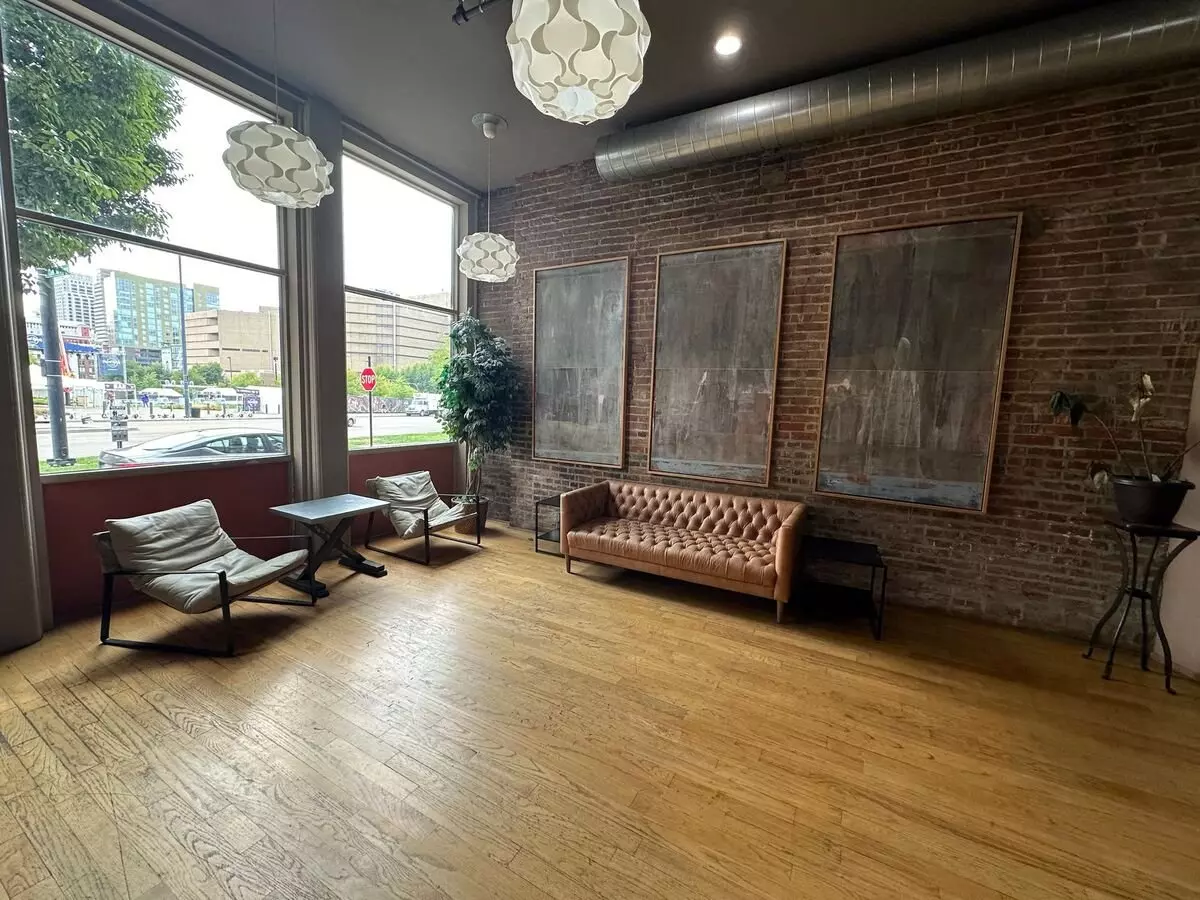 2 of 4 404 Reading Rd. Apartment for rent in Cincinnati, OH