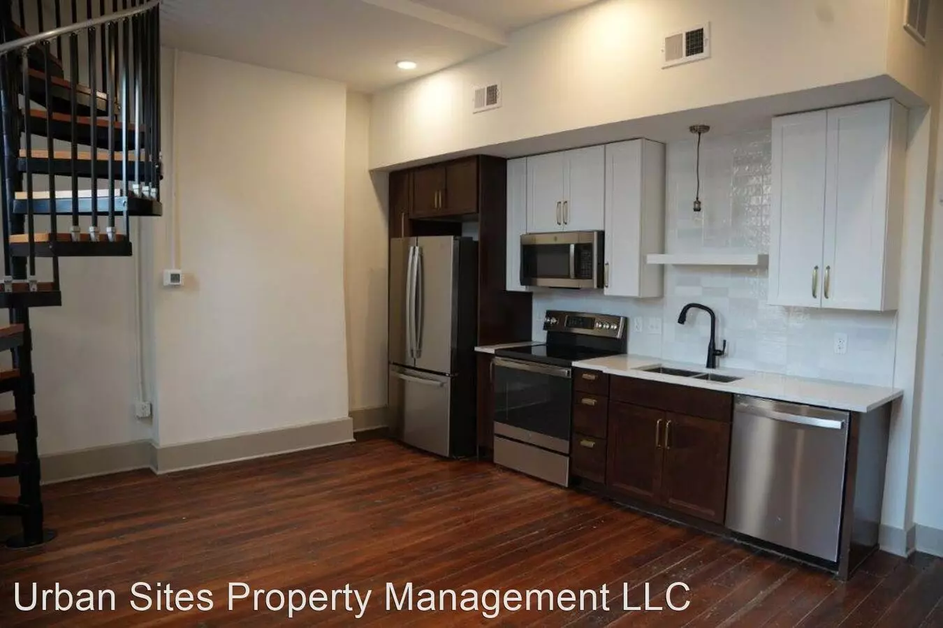 2 of 3 1703 Race St Apartment for rent in Cincinnati, OH