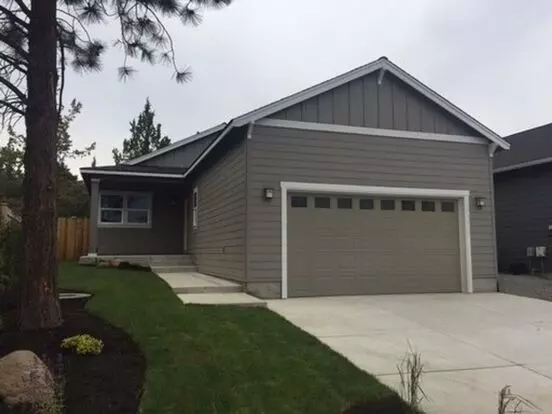Single Level 3 Bed/2 Bath Home In Se Bend Apartment for rent in Bend, OR