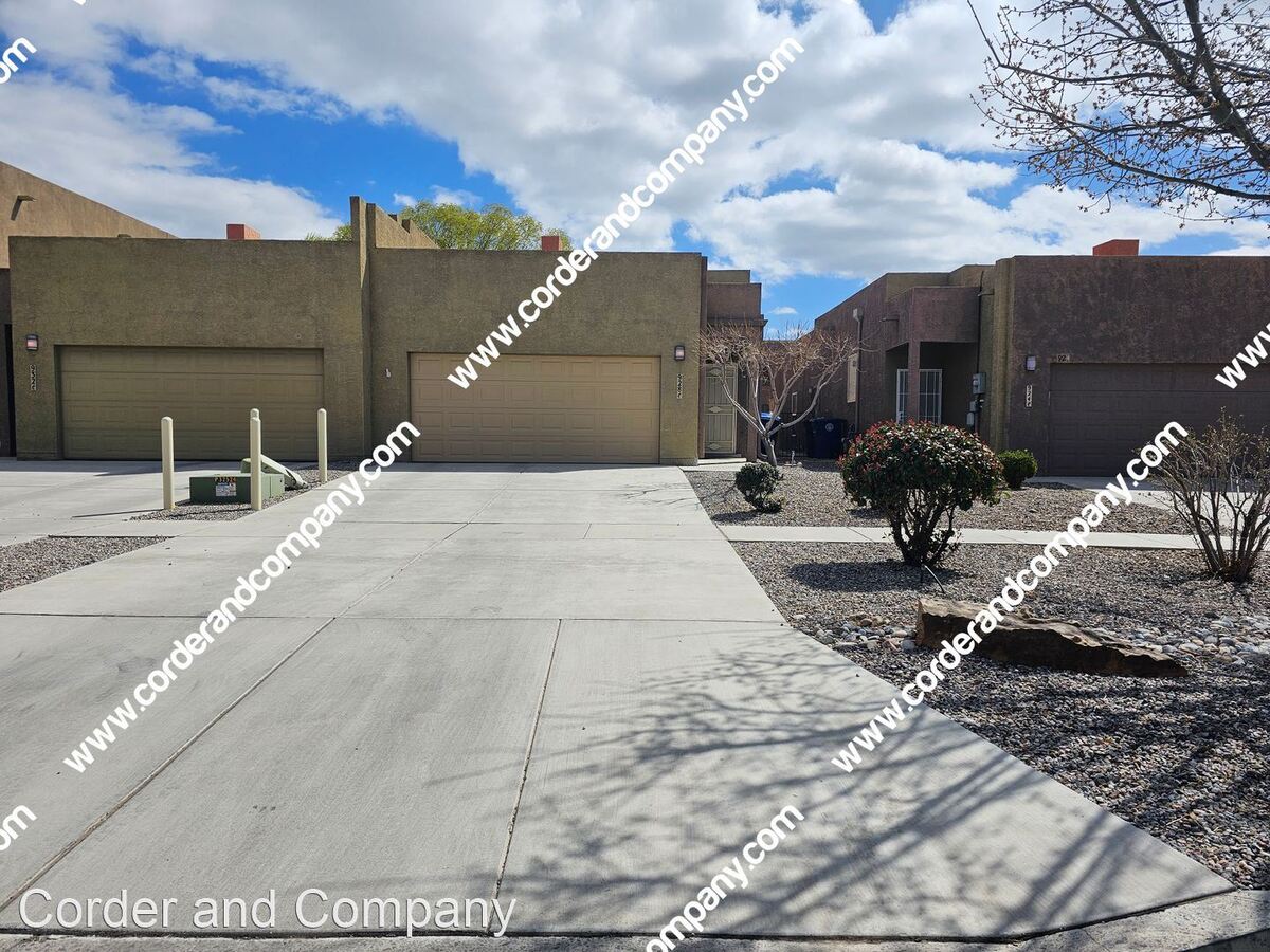 928 Sellers Dr Albuquerque, NM House for Rent Rentable