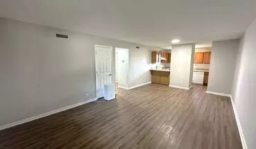 4 of 16 Modern 2/1 Twn 2nd Story Unit W/ Washer/dryer! Walk To Downtown! $1095/month Avail Now! Apartment for rent in Tallahassee, FL