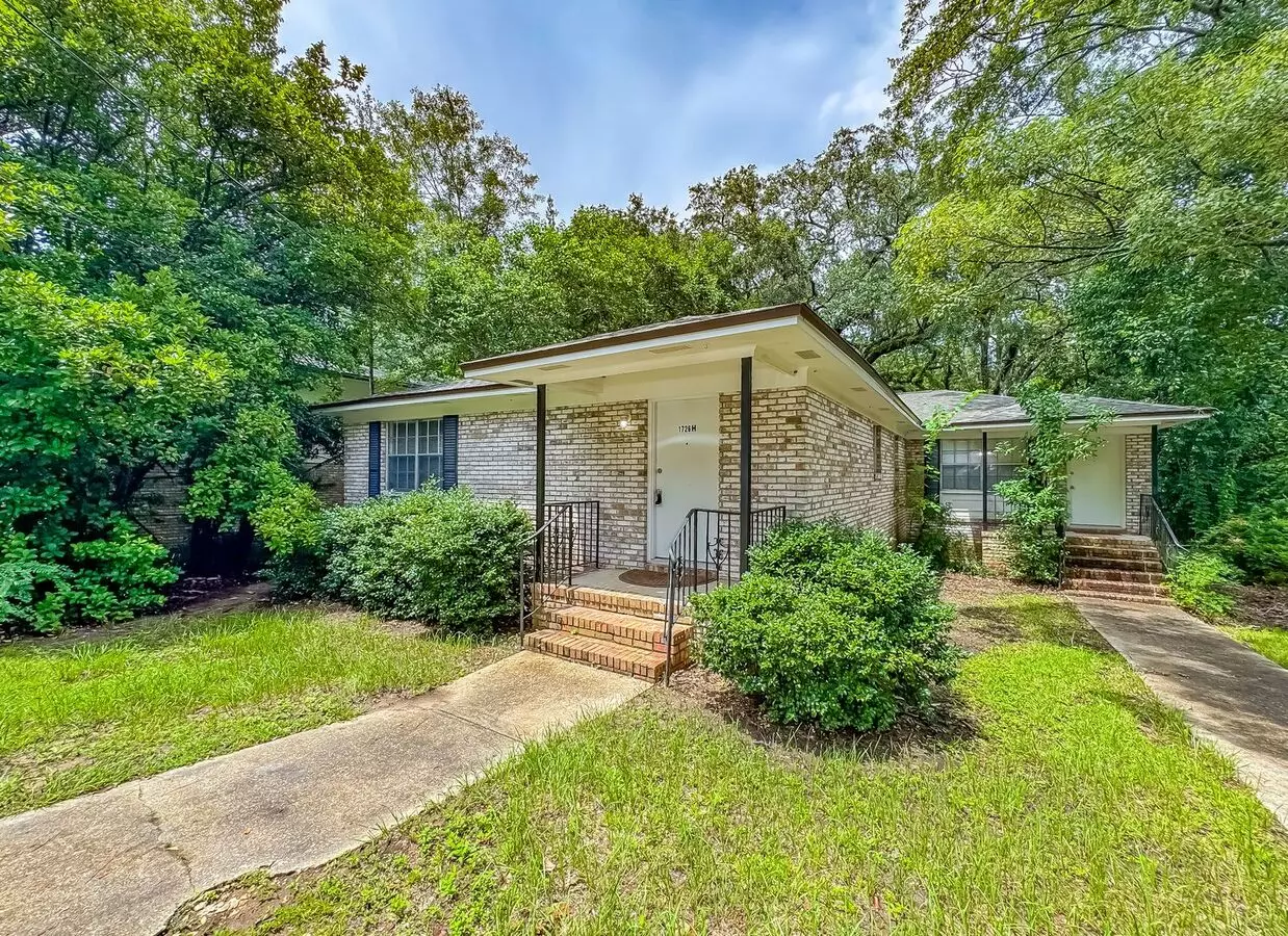 1726 Hartsfield Rd Apartment for rent in Tallahassee, FL