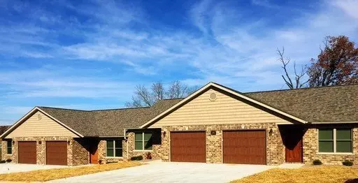 M167-110-mf4 Apartment for rent in St Robert, MO