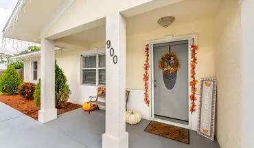 2 of 26 Charming 3 Bedroom Home With Huge Fenced Yard House for rent in Ft Pierce, FL