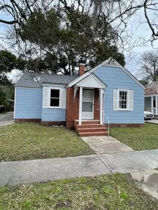 Midtown Bungalow Apartment for rent in Savannah, GA