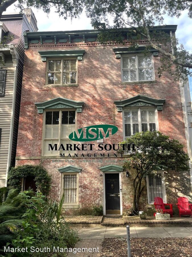 210 W Jones St Savannah, GA House for Rent Rentable