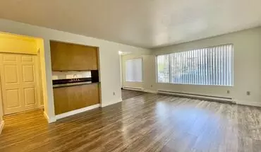 5 of 13 6113 Roosevelt Way NE Apartment for rent in Seattle, WA