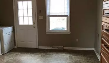 4 of 5 1605-b Wards Ferry - 2br Duplex On Wards Ferry Rd Apartment for rent in Lynchburg, VA