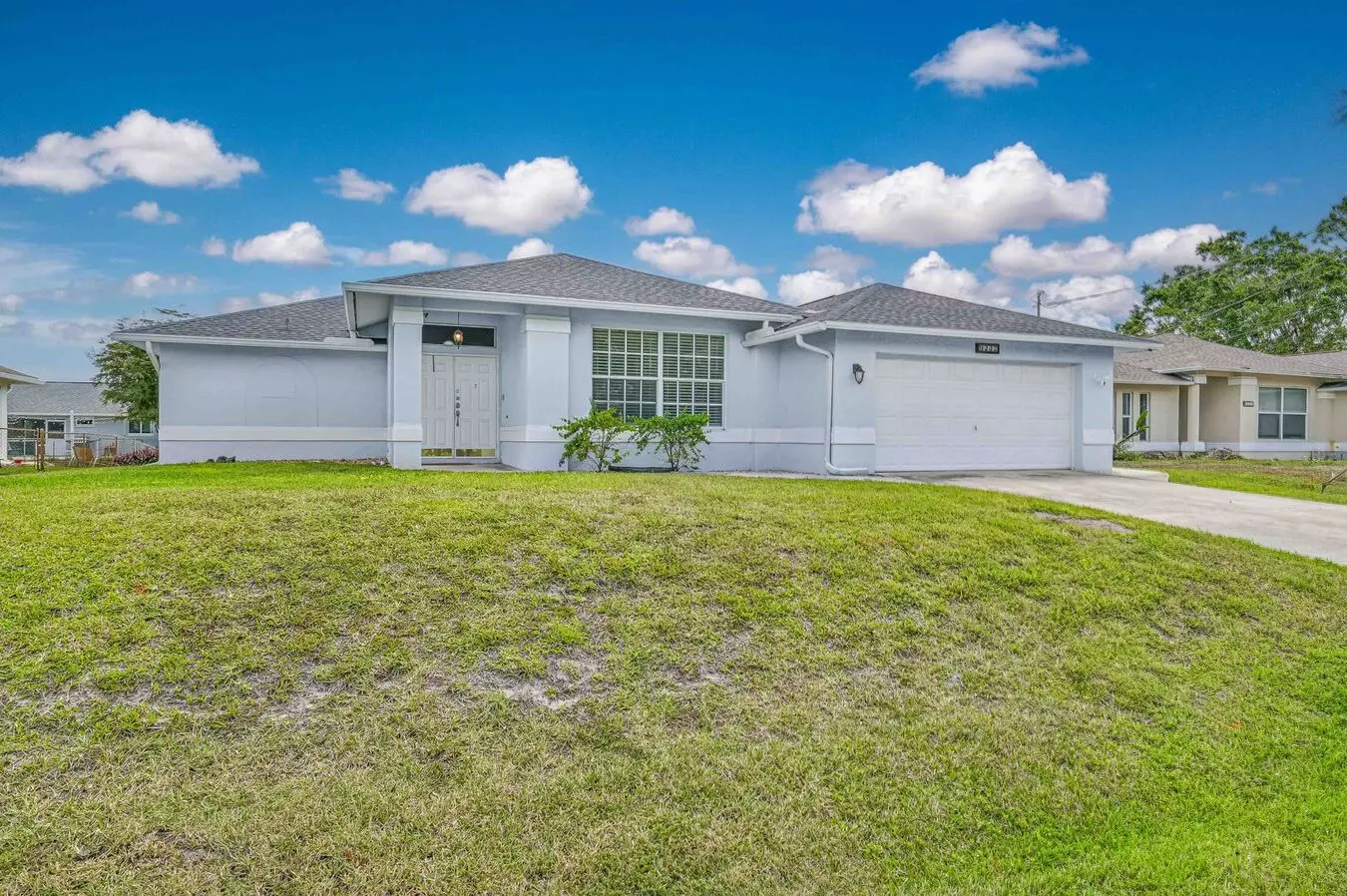 ** 3 Bed + Den, 2 Bath.....pool Home In San Carlos Park ** House for rent in Fort Myers, FL