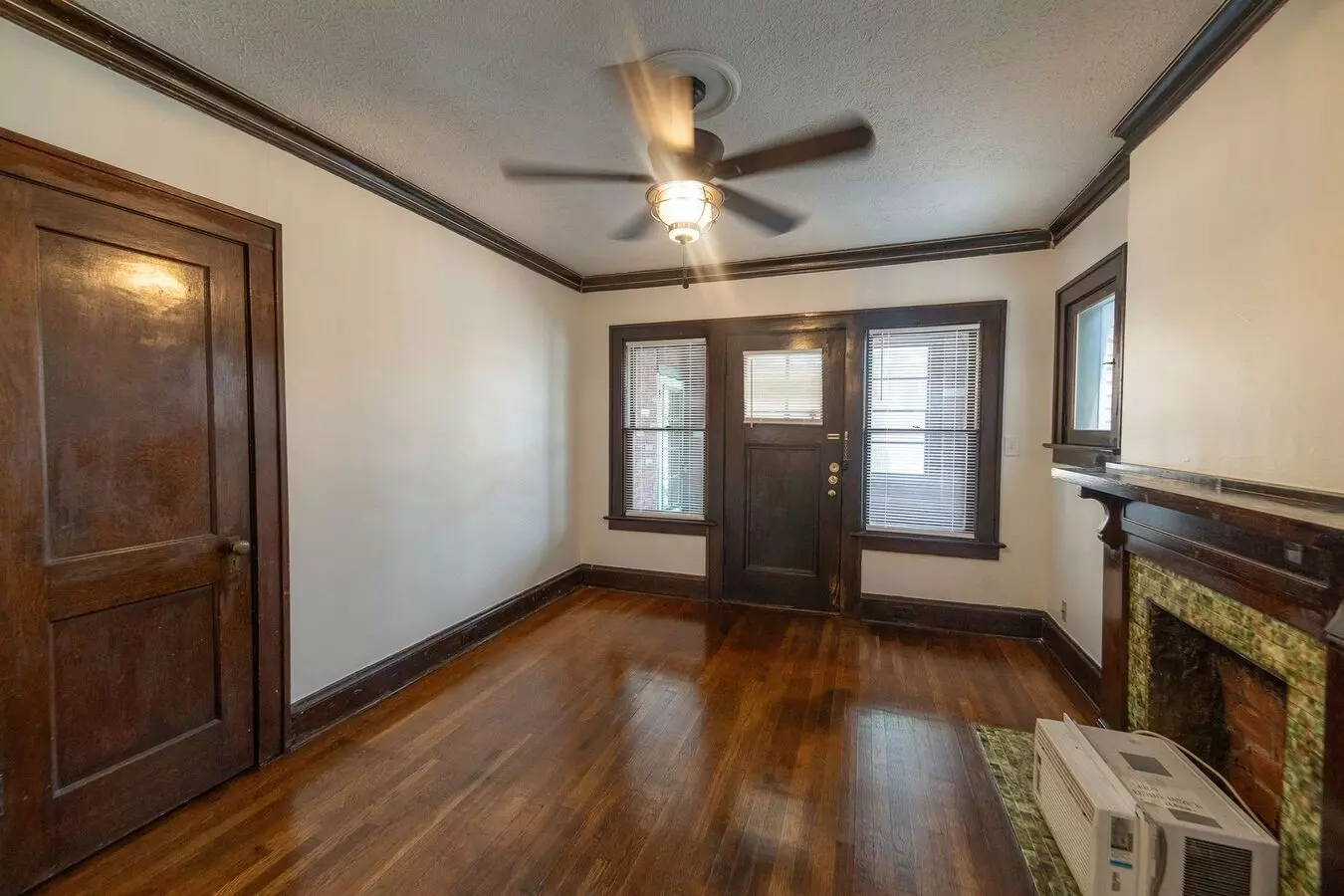 Fairfield Avenue Apartment for rent in Cleveland, OH