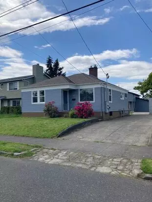 Updated North Tabor 2 Bedroom, 1 Bathroom House With Huge Basement Apartment for rent in Portland, OR Updated North Tabor 2 Bedroom, 1 Bathroom House With Huge Basement Apartment for rent in Portland, OR