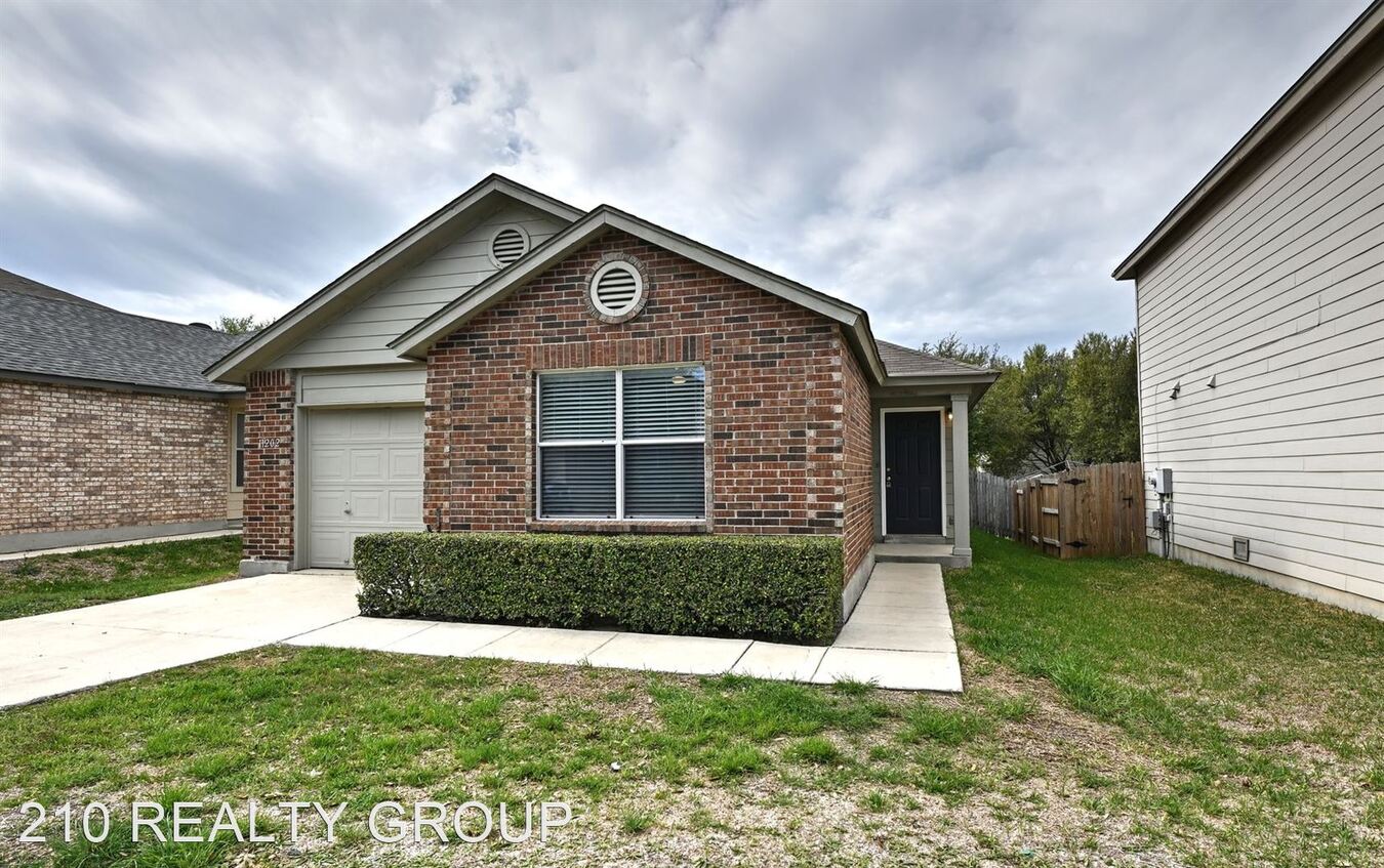 11202 RANGER CAVERN San Antonio, TX House for Rent Rentable