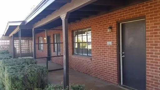 Location!! Awesome 1 Bed 1 Bath In Historic Glendale House for rent in Glendale, AZ