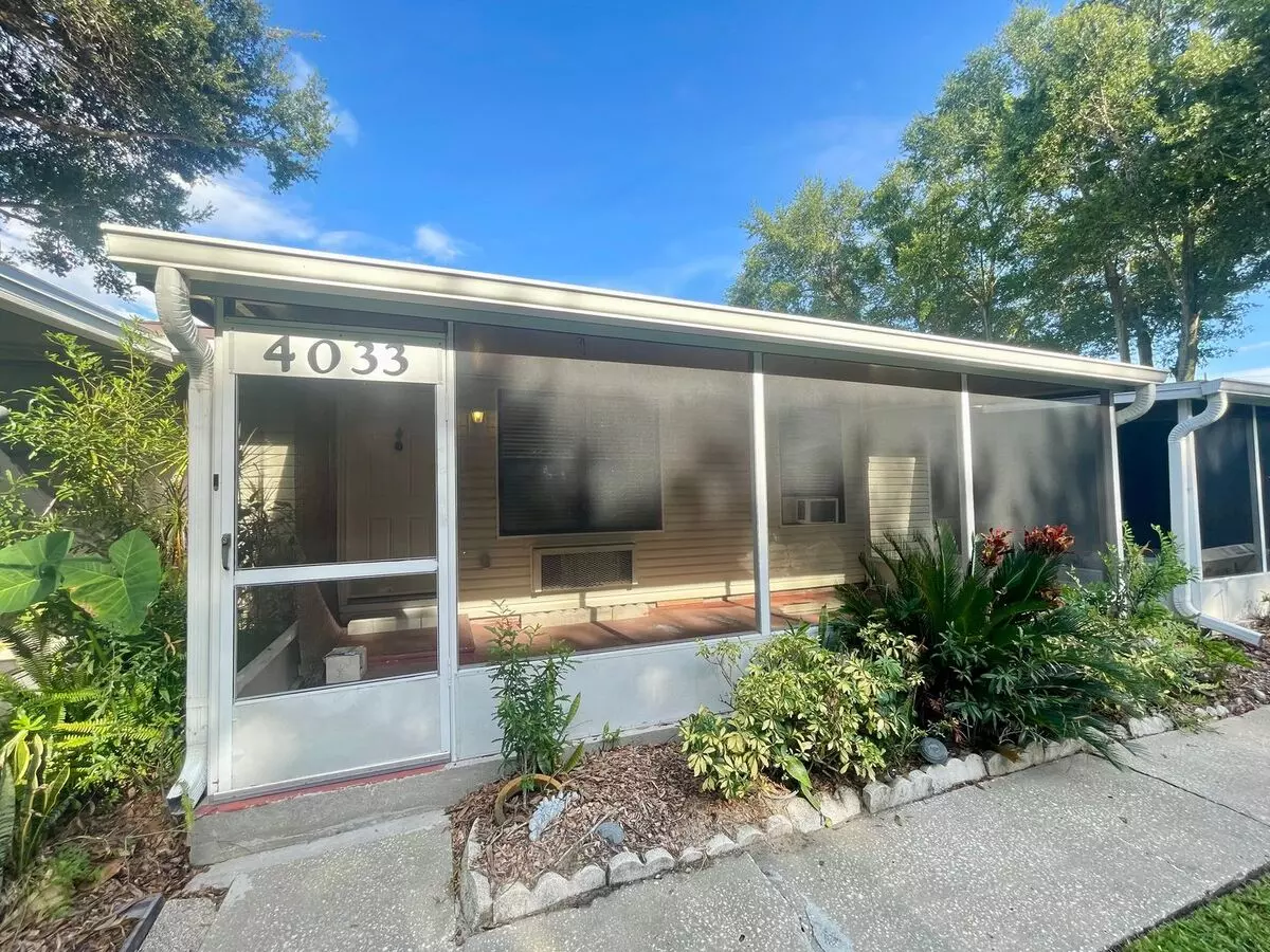 Crossings At Conway Apartment for rent in Orlando, FL