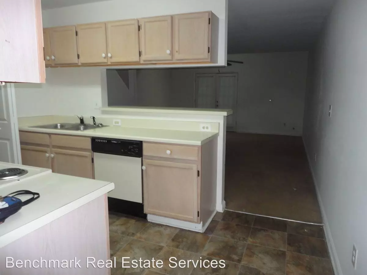 3724 Aksarben Drive Townhouse for rent in Tallahassee, FL