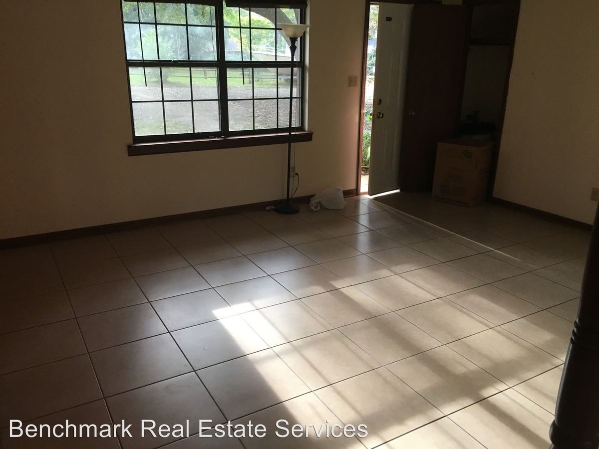 16191 Coombs Drive Tallahassee, FL House for Rent Rentable