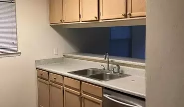 5 of 13 1856 Honeysuckle Dr Apartment for rent in Tallahassee, FL