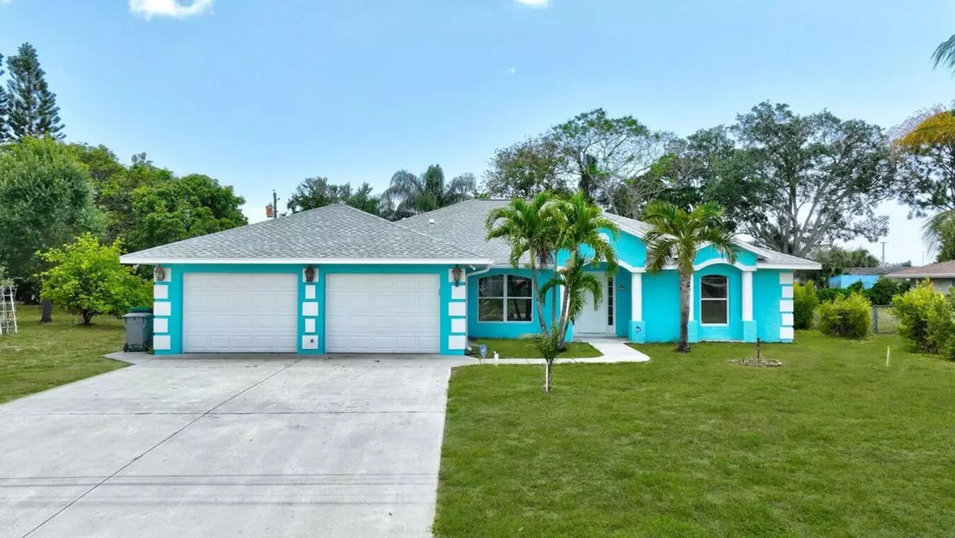 Spacious 3/2/2 In Port St Lucie House for rent in Pt St Lucie, FL