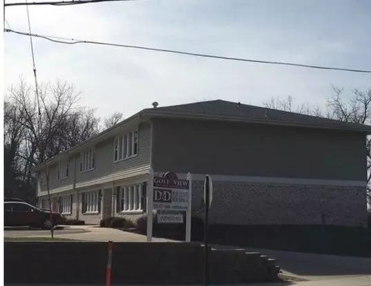 4009 Oakland Rd NE Apartment for rent in Cedar Rapids, IA