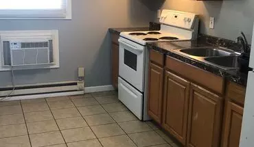 3 of 36 3311, 3321 and 3333 Pioneer Ave SE Apartment for rent in Cedar Rapids, IA