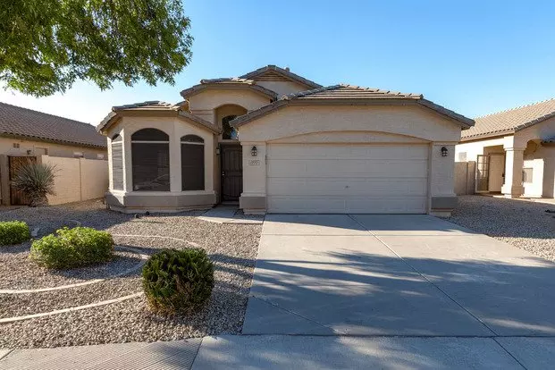 Updated 3 Bedroom 2 Bath Located In Gilbert Ranch! Apartment for rent in Gilbert, AZ
