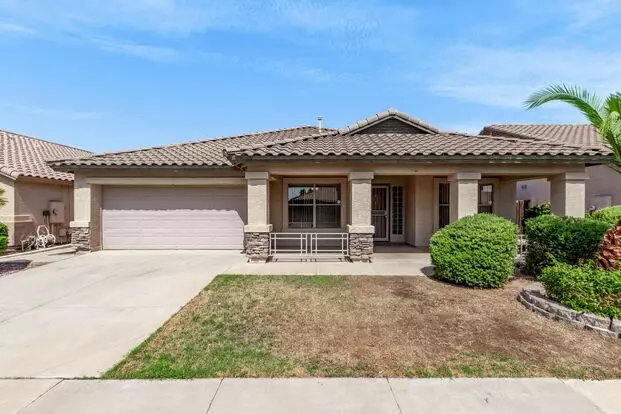 4 Bedroom Home With Pool In Surprise! Apartment for rent in Surprise, AZ