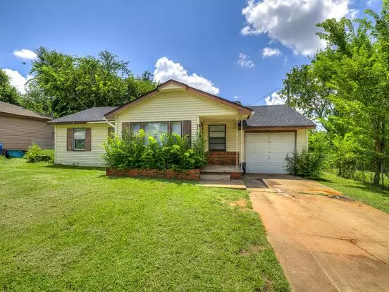 Home For Rent Close To Tinker Afb And I-240 Apartment for rent in Midwest City, OK