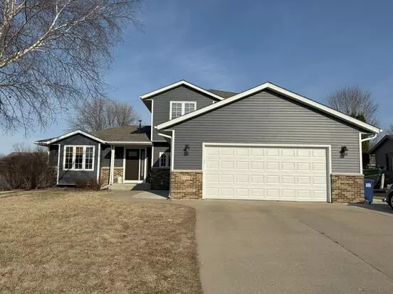 1755 Patricks Bay Apartment for rent in Faribault, MN
