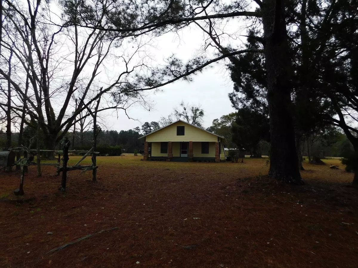 At Home In The Country House for rent in Hahira, GA