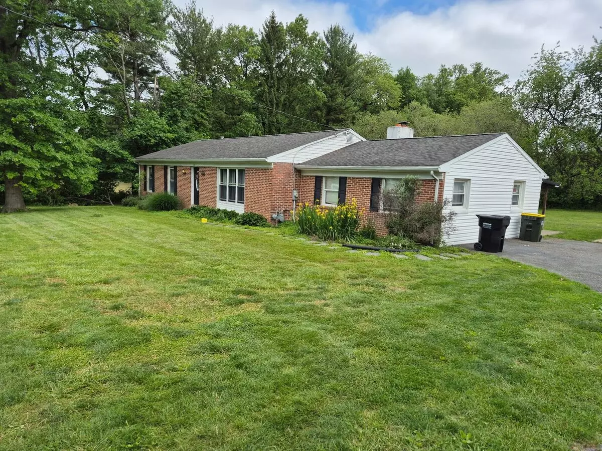 Spacious 3 Bed 2 Bath Rancher In Oxford House for rent in Oxford, PA